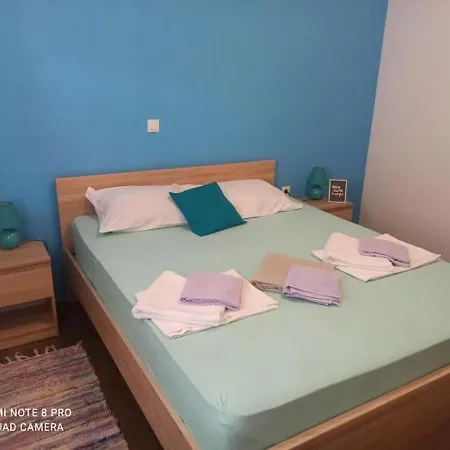 Feral * Kaštela